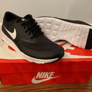 Nike Air Max Thea